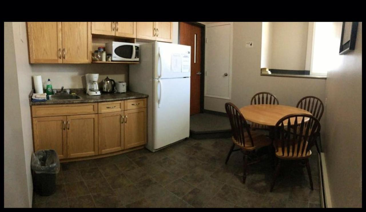 Budget Lodge Saskatoon Ngoại thất bức ảnh